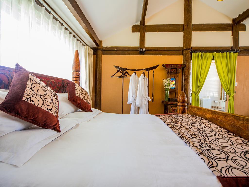 Old Tree Boutique Guesthouse Λιγιάνγκ Εξωτερικό φωτογραφία